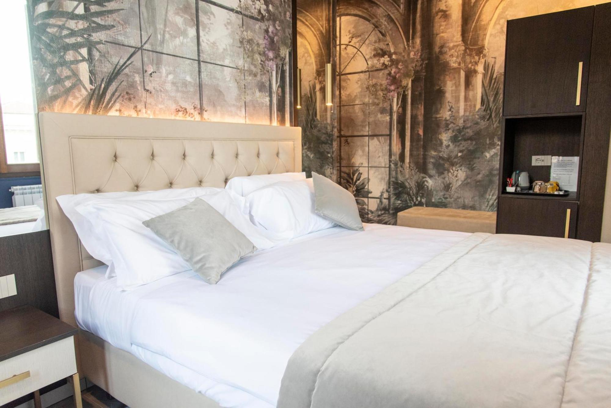 Adelaide Suite Dreams Rom Exterior foto